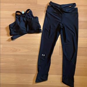 compression / heat gear work out pants and top.
